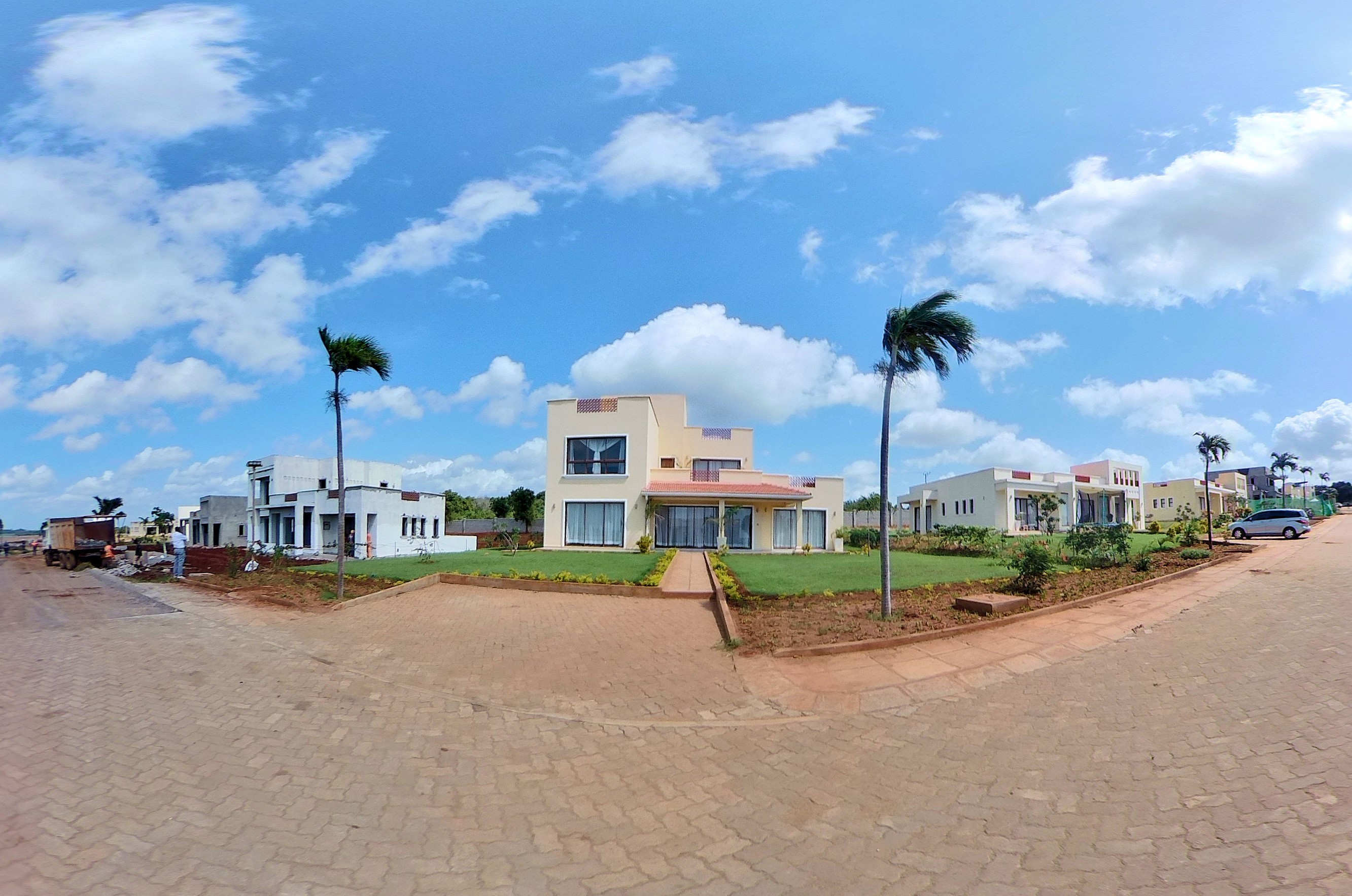 Asmin Courts, 3 bedroom apartments all en suite for sale in Westlands Nairobi